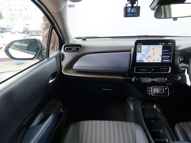 U00048570367_8_001.jpg
