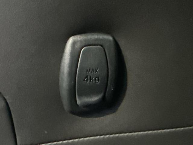 UZ0047172827_57_002.jpg