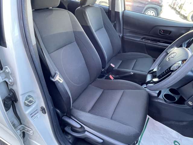 UZ0048375886_37_002.jpg