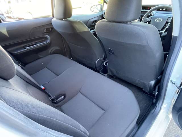 UZ0048375886_42_002.jpg