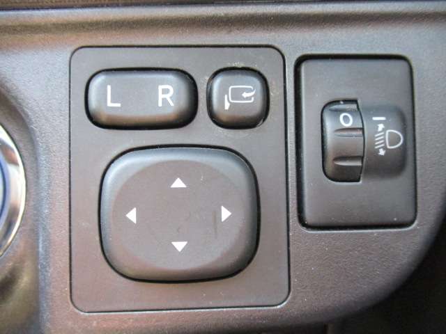 U00047899058_44_001.jpg