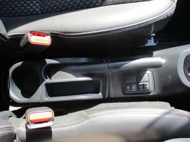 U00047899058_48_001.jpg