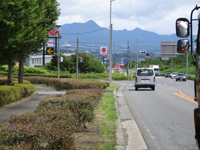 U00047345564_67_002.jpg