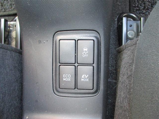 UJ0047530412_30_002.jpg