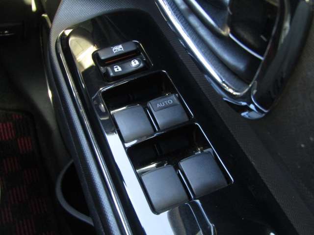 U00048378034_49_004.jpg