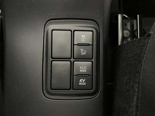 U00048177446_32_002.jpg