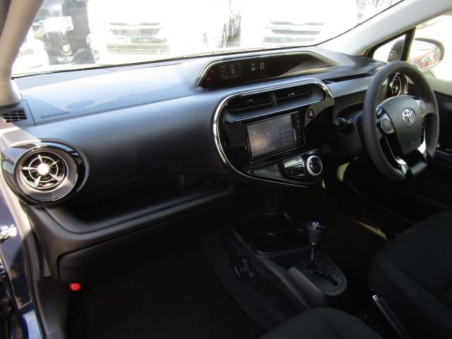 U00048303184_57_003.jpg