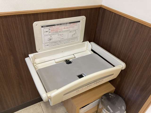 U00048464861_57_001.jpg