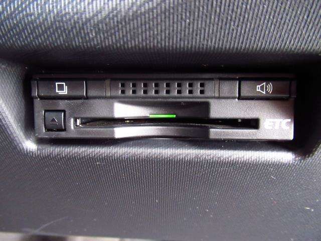 U00048464065_17_001.jpg