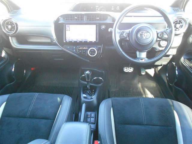 U00048061014_10_001.jpg