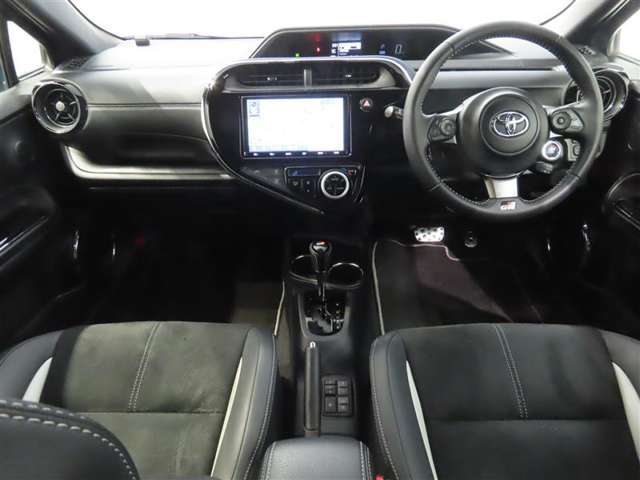 U00048240197_3_002.jpg