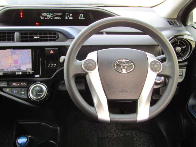 U00048556044_33_001.jpg