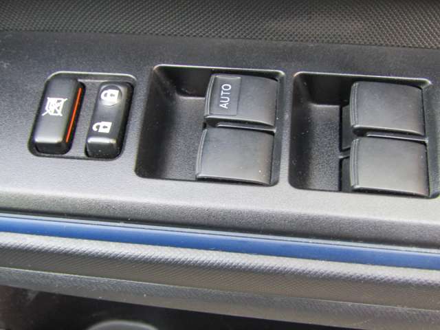 U00048556044_48_001.jpg