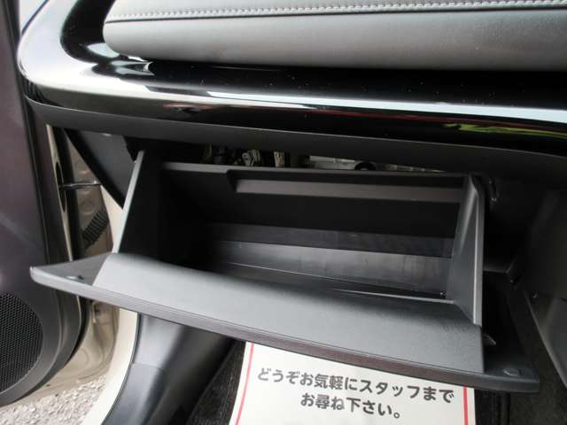 U00048459151_57_002.jpg