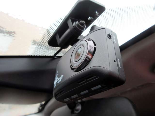 U00046684823_61_001.jpg