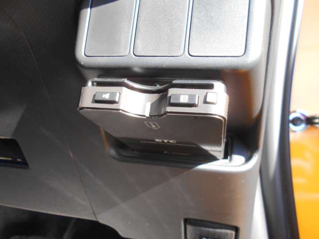 U00047220994_17_001.jpg