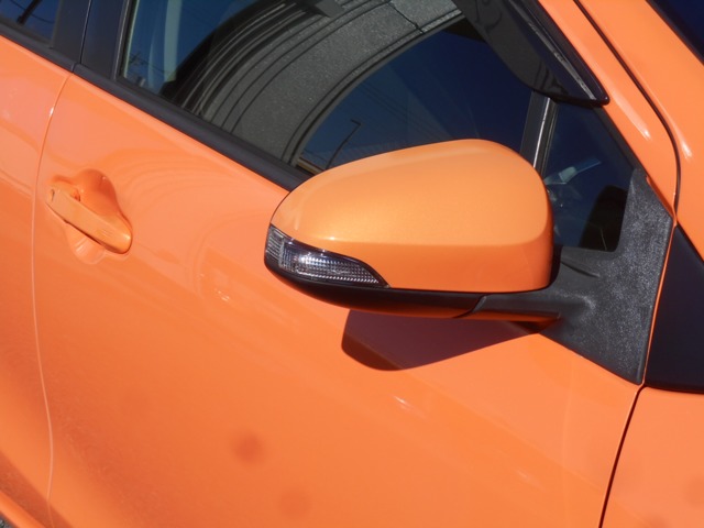 U00047891447_10_002.jpg