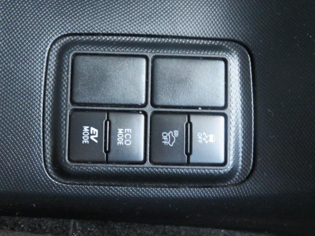 UJ0044432624_12_001.jpg