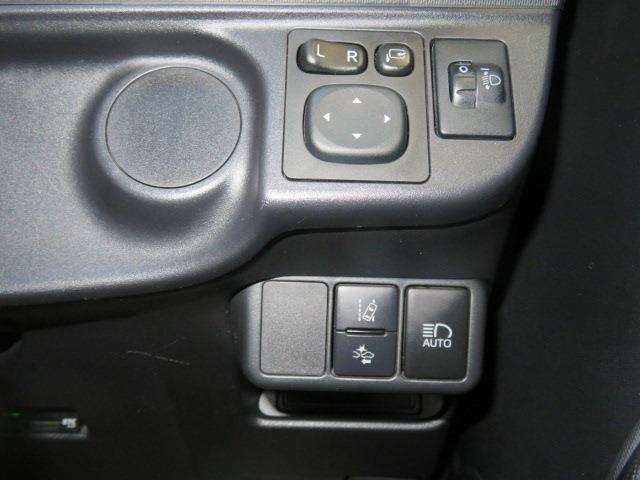 UJ0044432624_14_001.jpg