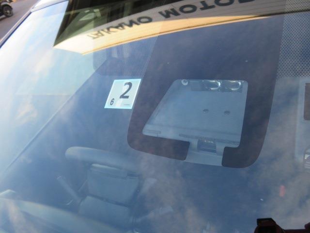 UJ0044432624_17_001.jpg