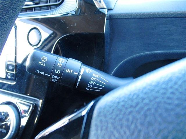 UJ0047934892_38_001.jpg
