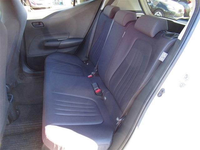 UJ0048104496_32_001.jpg