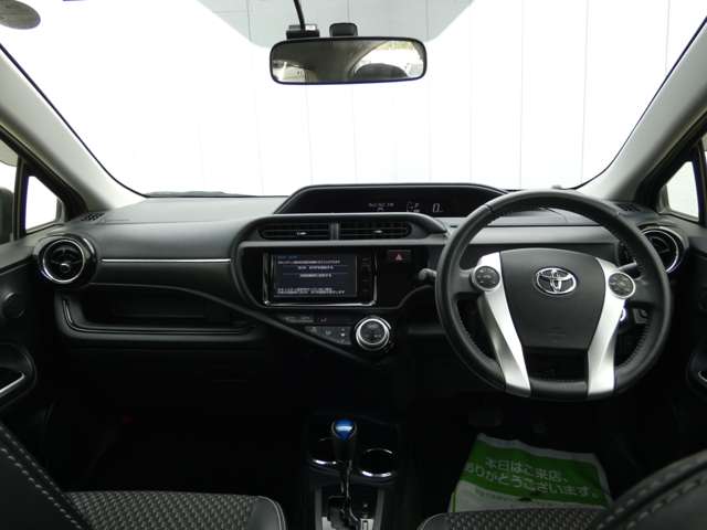 UZ0047208102_4_002.jpg