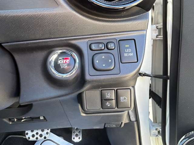 U00048121840_2_001.jpg