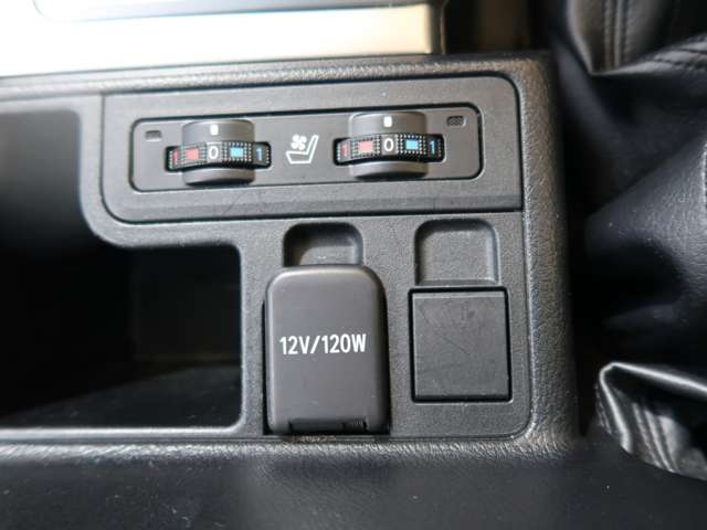 U00048186766_43_001.jpg