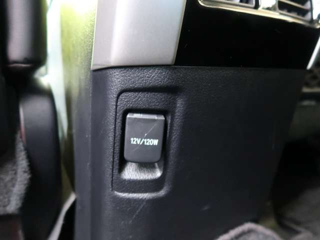 U00048186766_50_001.jpg