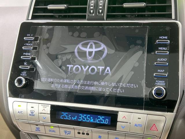 UZ0047724444_3_001.jpg