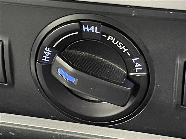 UZ0048353437_39_002.jpg