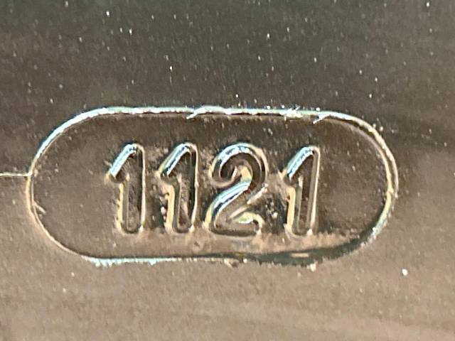 UZ0047995848_37_002.jpg