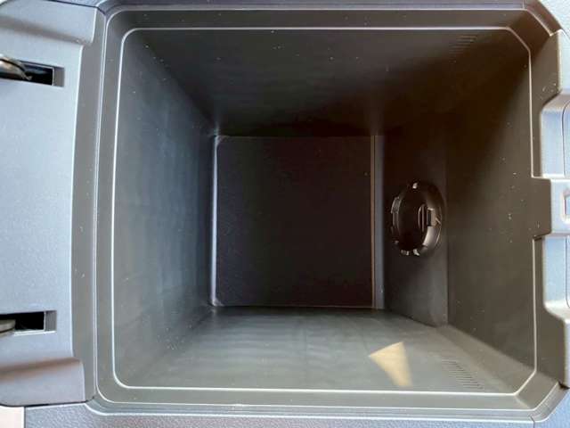 U00048482427_52_002.jpg