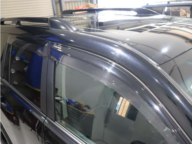 UZ0047676861_41_001.jpg