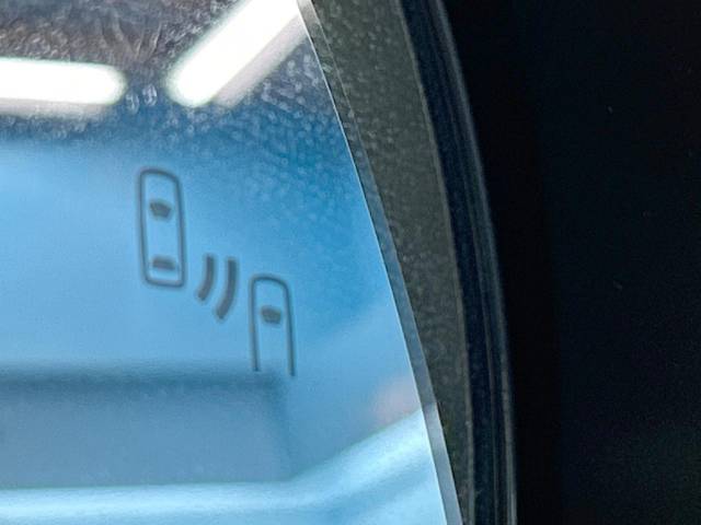 UZ0047732733_5_001.jpg