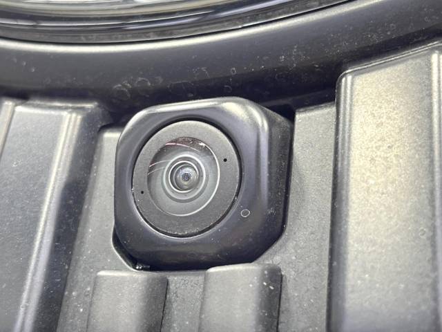 UZ0048242426_38_001.jpg