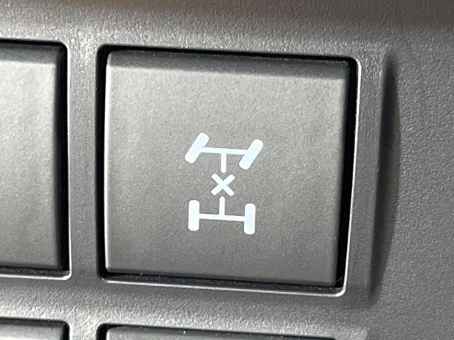 UZ0048242426_54_001.jpg