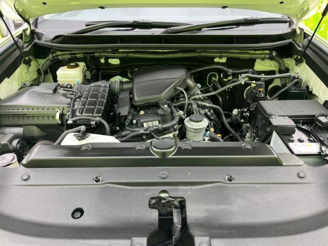 UZ0048179710_65_001.jpg