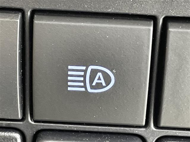 UZ0047848640_13_002.jpg