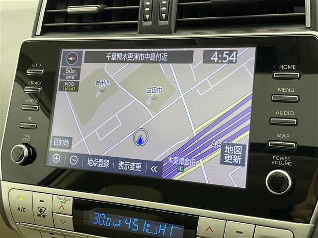 UZ0048345266_7_002.jpg