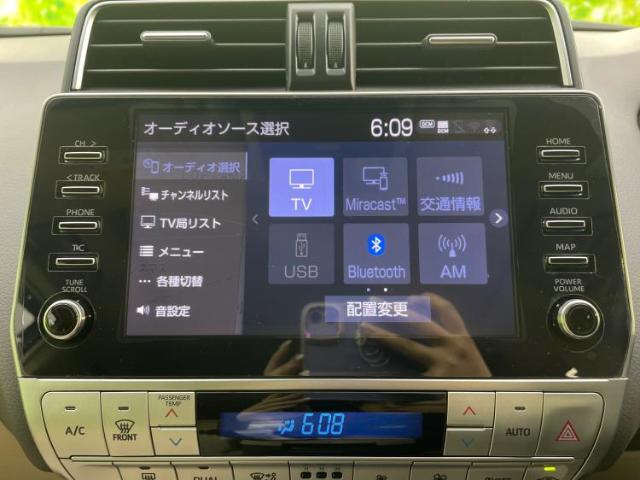 UZ0048031096_11_001.jpg