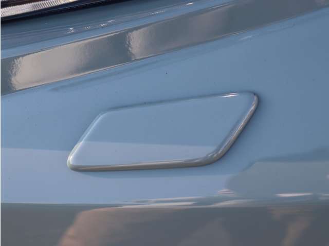 UZ0047064021_31_003.jpg