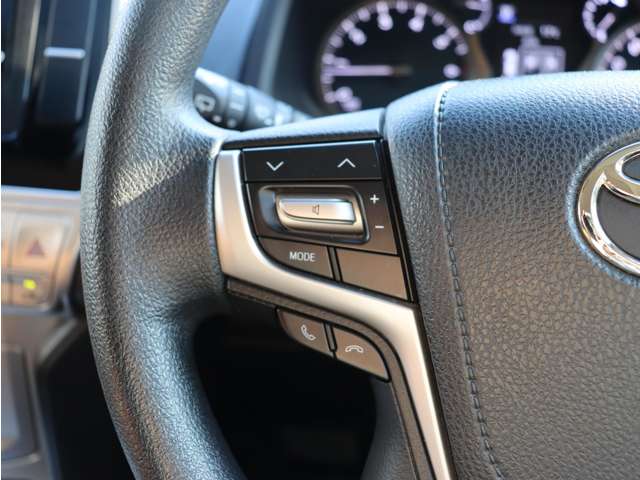 UZ0047064021_62_003.jpg