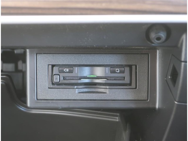 U00047704072_11_001.jpg