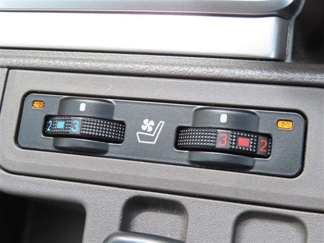 U00048328299_33_002.jpg