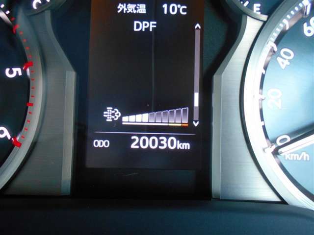 U00047963912_18_002.jpg