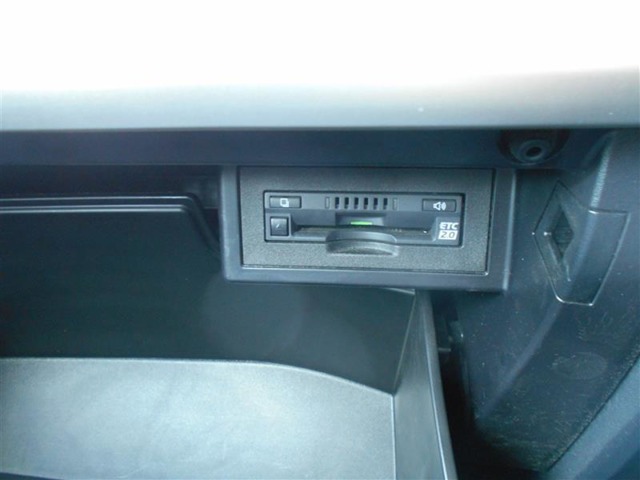 U00047963912_36_002.jpg