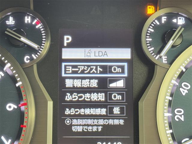 UZ0048436057_11_003.jpg