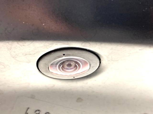 UZ0047148723_52_002.jpg